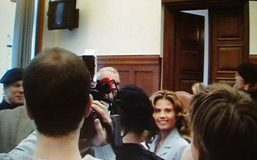 Viennese public shows delight at David Irving's release